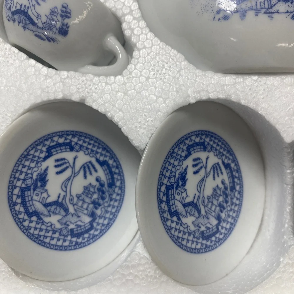 Vintage Mini Blue Willow Play Tea Set Porcelain Dollhouse Playhouse New In‎ Box